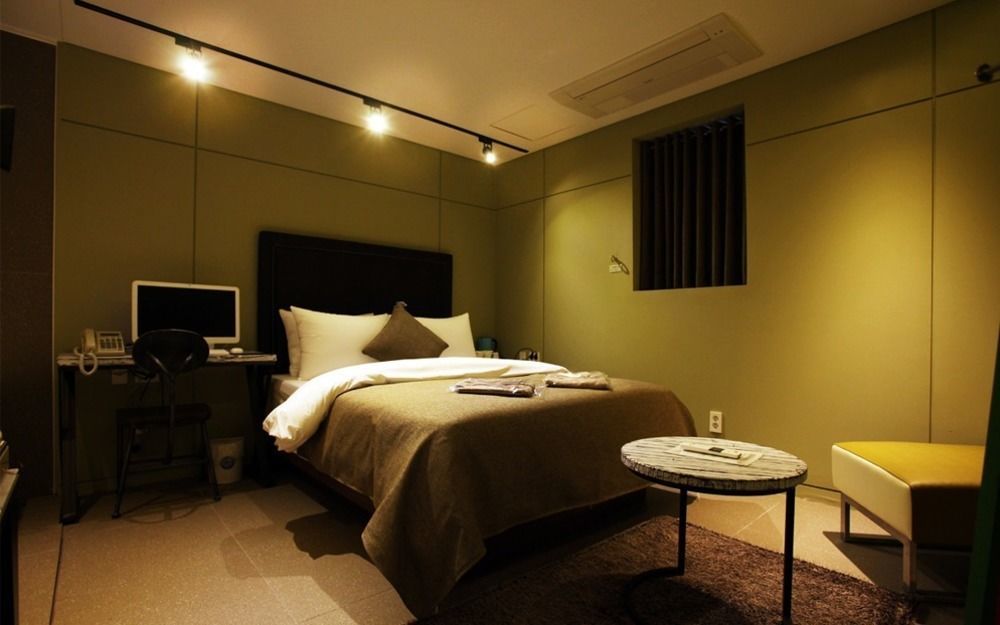 Hotel Myeongjak Chuncheon Buitenkant foto
